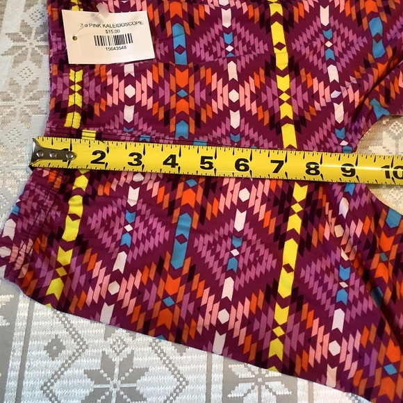 Leggings Kid’s Age 3-5 Pink Kaleidoscope Pattern - Picture 4 of 6